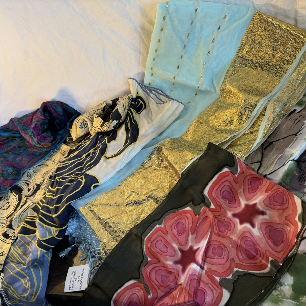 Mixed a lot of Bright 100% Silk ladies, scarves & shawls by LESLIE BYERS, & more